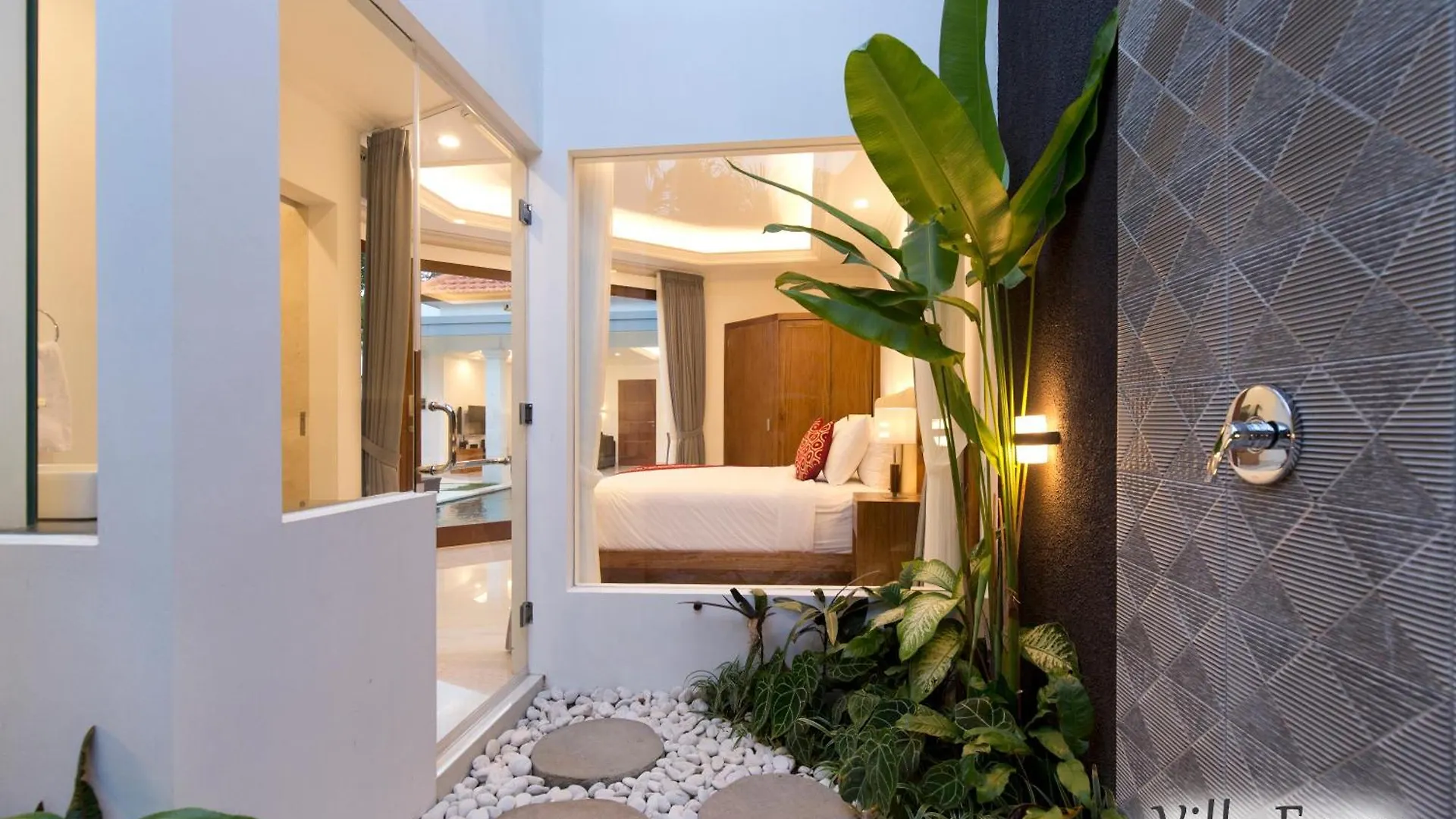 Villa Mia Seminyak - Boutique Villas